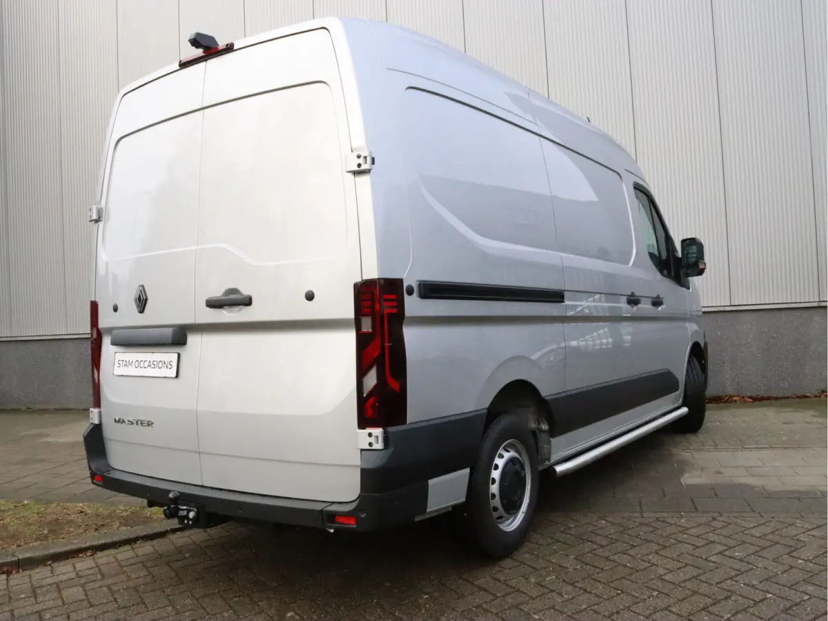T35 L2H2 Advance long range 87 kWh Climate control | Navig | Trekhaak