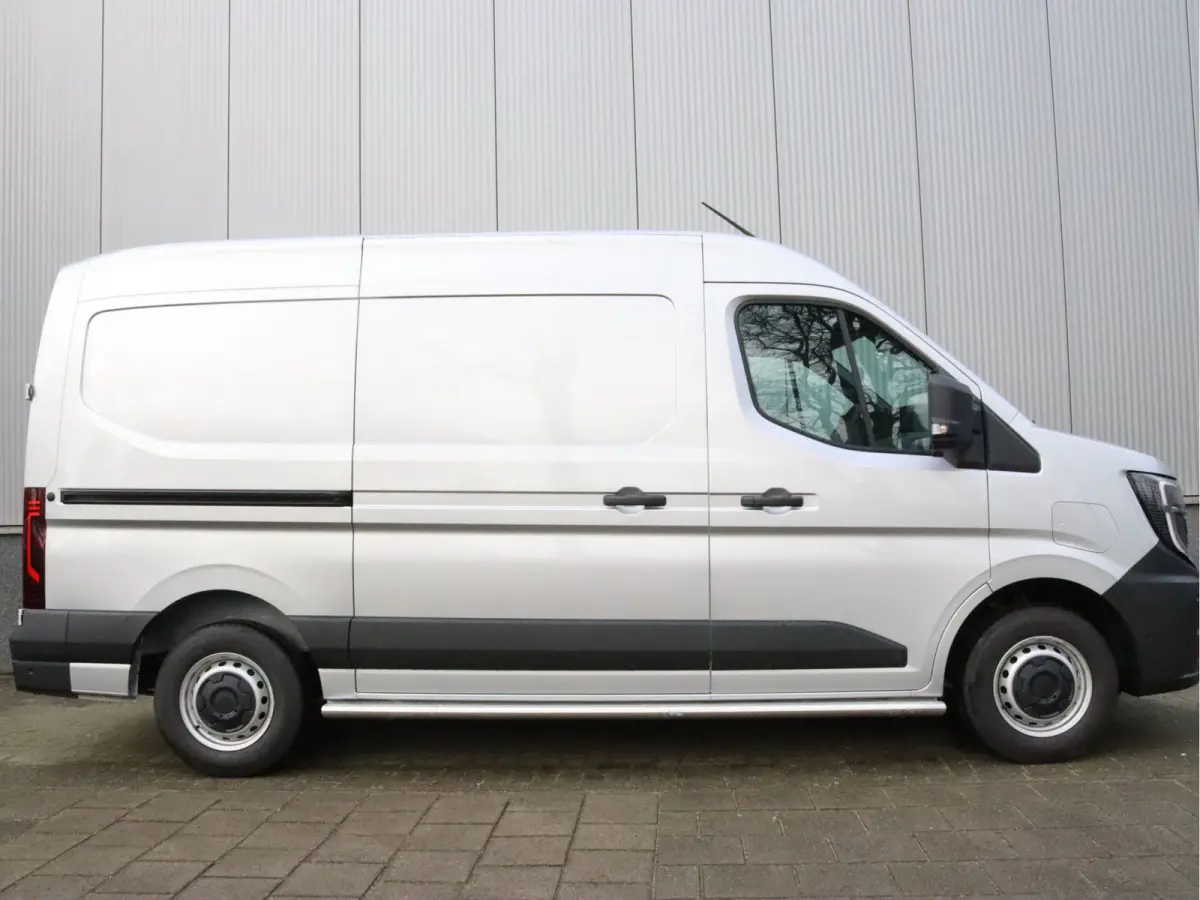 T35 L2H2 Advance long range 87 kWh Climate control | Navig | Trekhaak