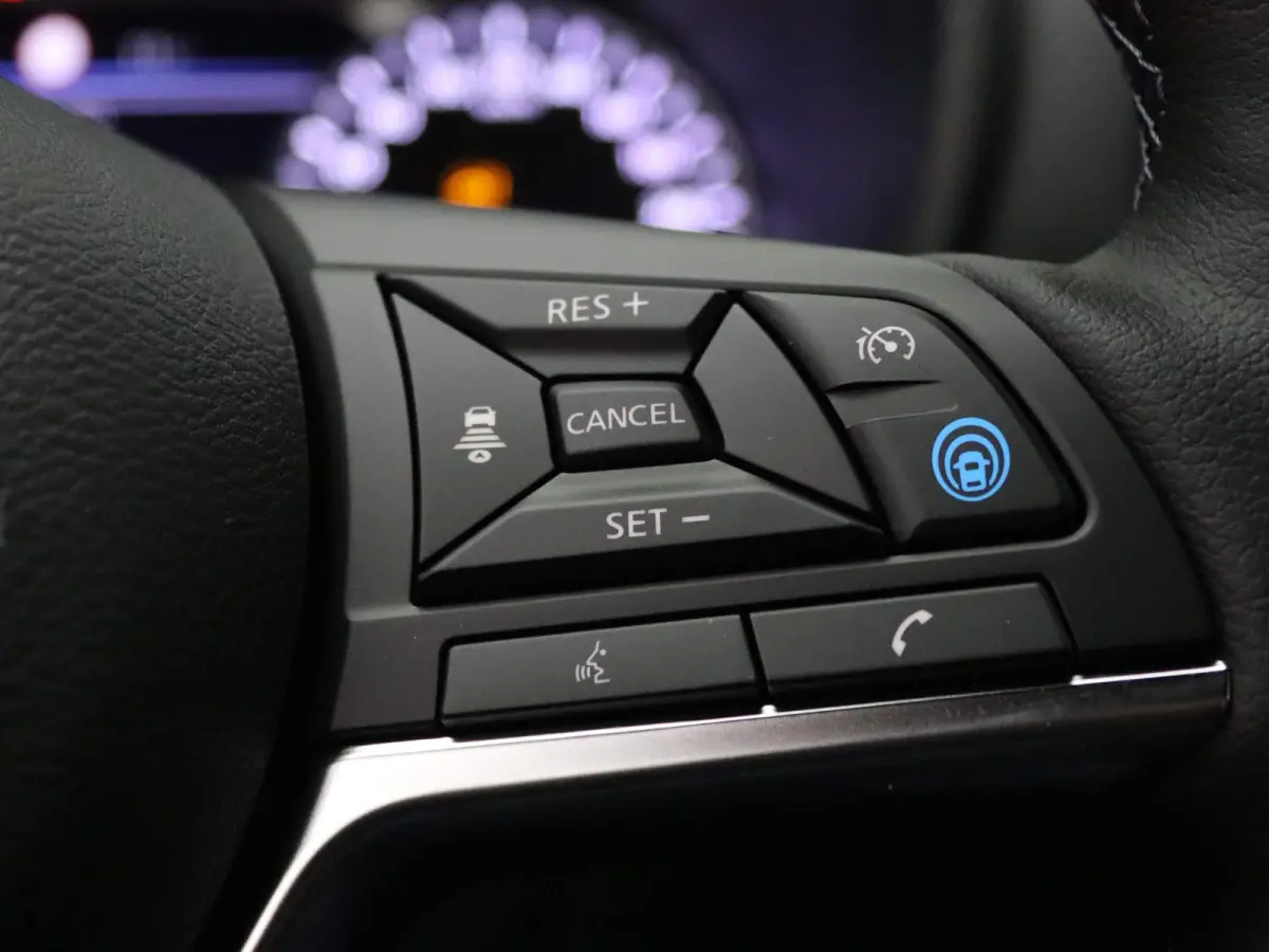 114pk DIG-T N-Connecta 360° Camera | Adapt. cruise | Carplay | Parksens. | Stoel-/stuur-/voorruitverw.