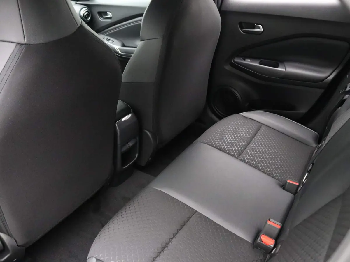 114pk DIG-T N-Connecta 360° Camera | Adapt. cruise | Carplay | Parksens. | Stoel-/stuur-/voorruitverw.