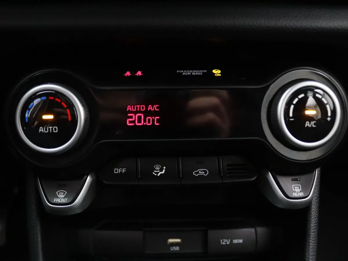 DPi 67pk DynamicPlusLine Airco | Camera | Cruise | Navi | Parkeersens. achter