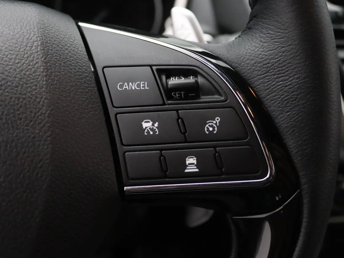 187pk PHEV Intense+ Automaat 360° Camera | Adapt. Cruise | Navi | Parkeersens. v+a | Stoelverw.