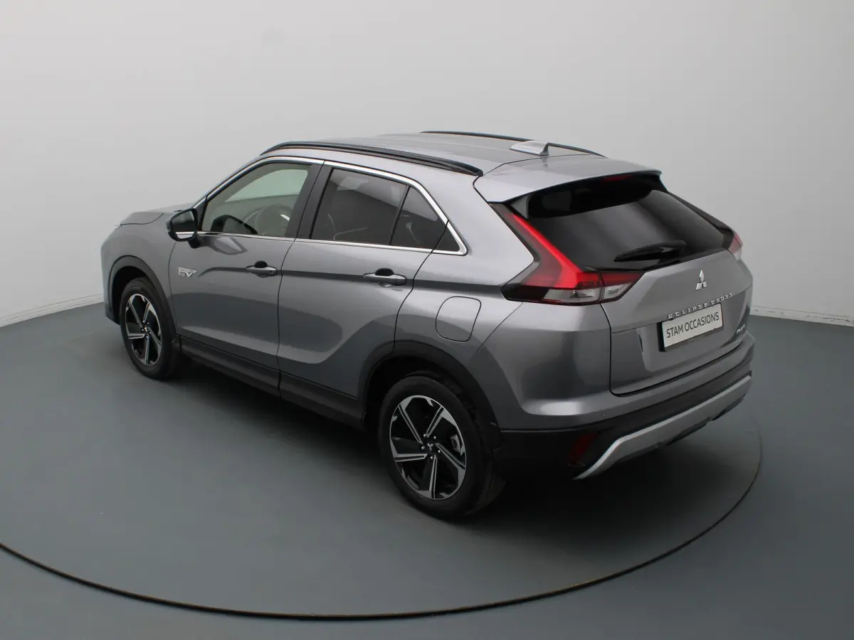 187pk PHEV Intense+ Automaat 360° Camera | Adapt. Cruise | Navi | Parkeersens. v+a | Stoelverw.
