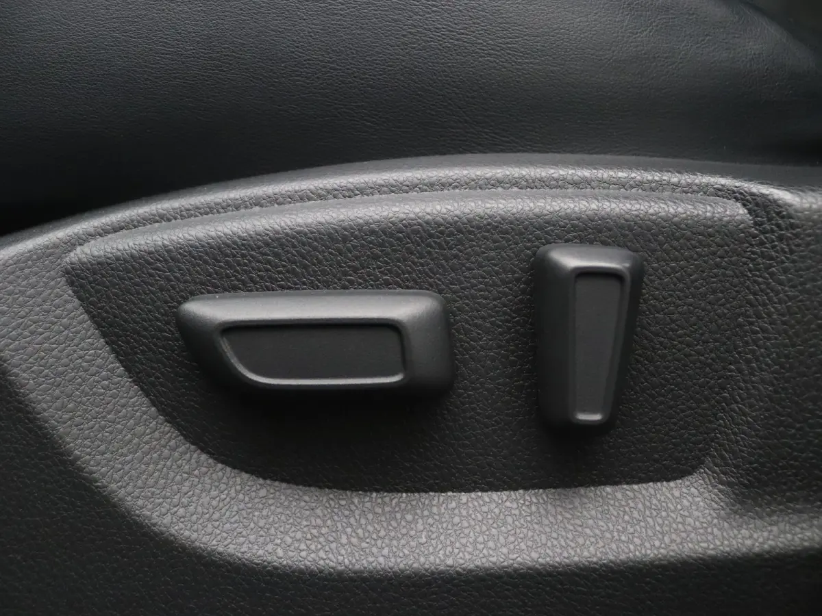 187pk PHEV Intense+ Automaat 360° Camera | Adapt. Cruise | Navi | Parkeersens. v+a | Stoelverw.