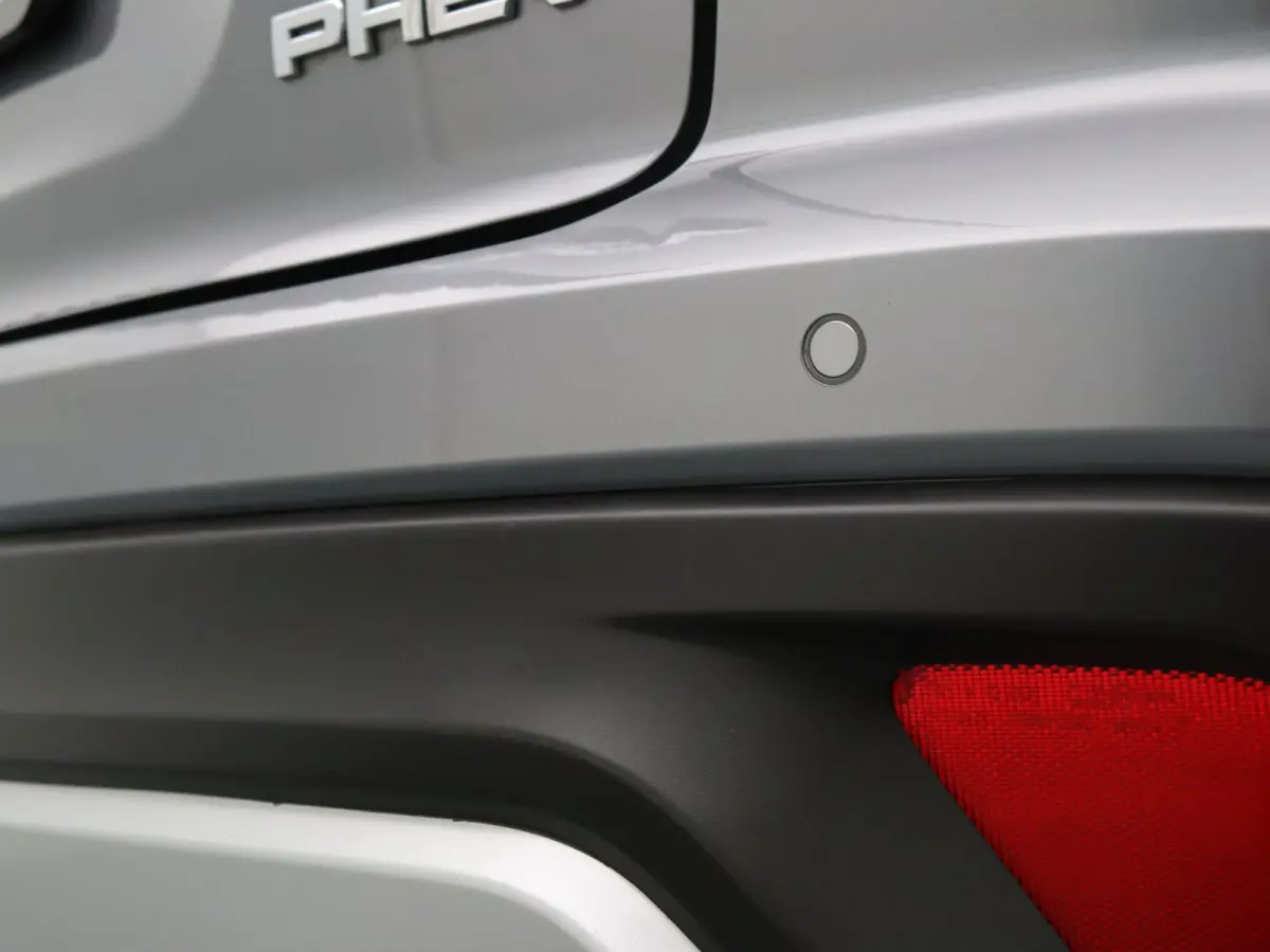 187pk PHEV Intense+ Automaat 360° Camera | Adapt. Cruise | Navi | Parkeersens. v+a | Stoelverw.
