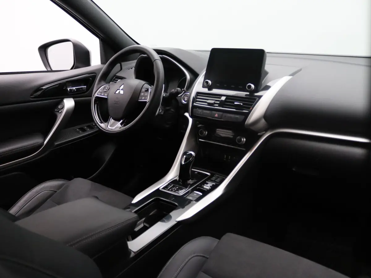 187pk PHEV Intense+ Automaat 360° Camera | Adapt. Cruise | Navi | Parkeersens. v+a | Stoelverw.