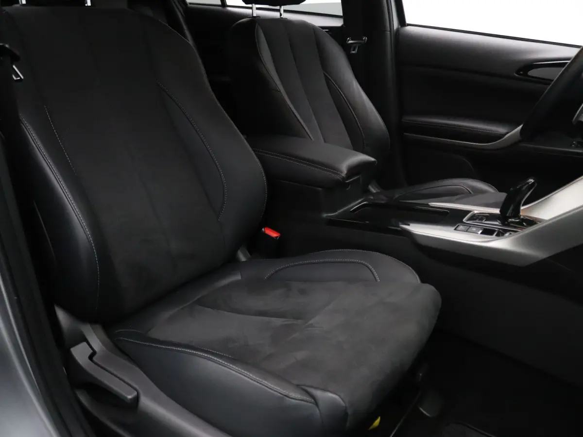 187pk PHEV Intense+ Automaat 360° Camera | Adapt. Cruise | Navi | Parkeersens. v+a | Stoelverw.
