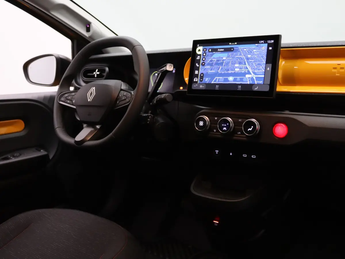 urban range techno 27.5 kWh Camera | Adapt. Cruise | Navi | Parkeersens. v+a | Stoelverw.