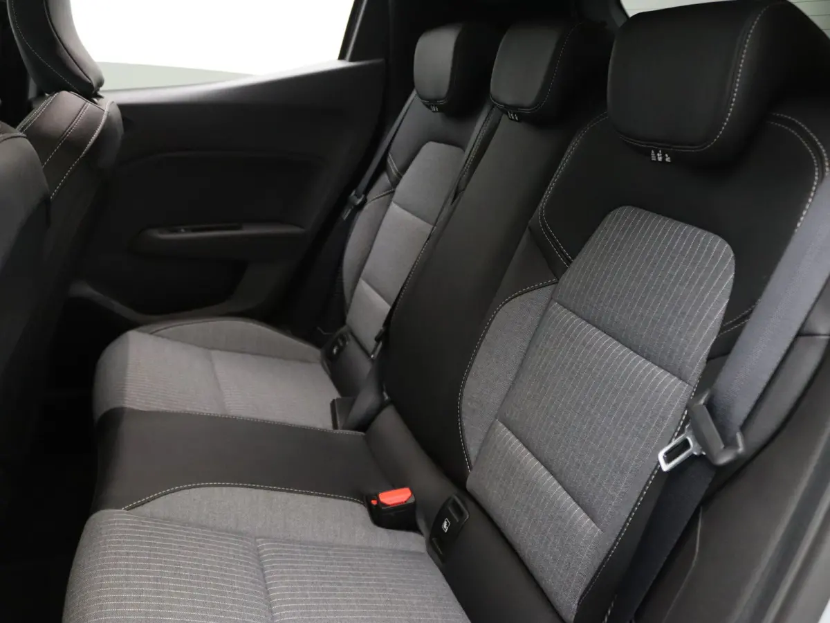 E-Tech Full Hybrid techno 145pk Camera | Cruise | Parkeersens. v+a | Stoel-/stuurverw.