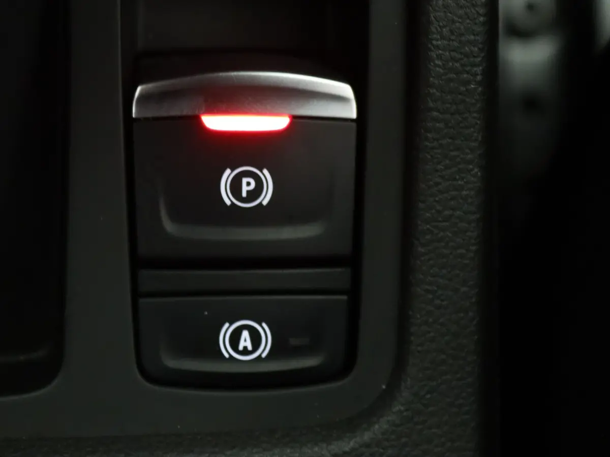 E-Tech Full Hybrid techno 145pk Camera | Cruise | Parkeersens. v+a | Stoel-/stuurverw.