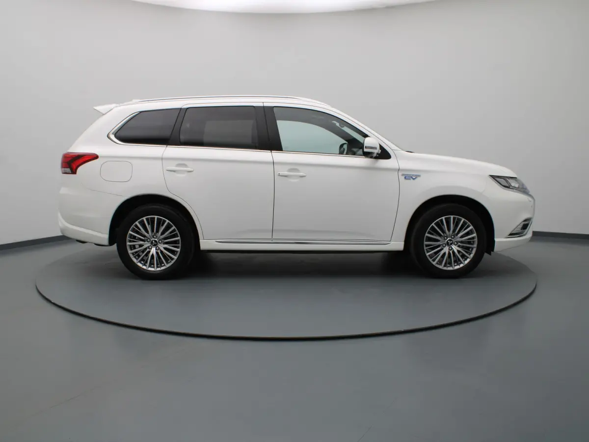 225pk PHEV Intense+ 360° Camera | Cruise | Parkeersens. v+a | Stoel-/stuurverw.