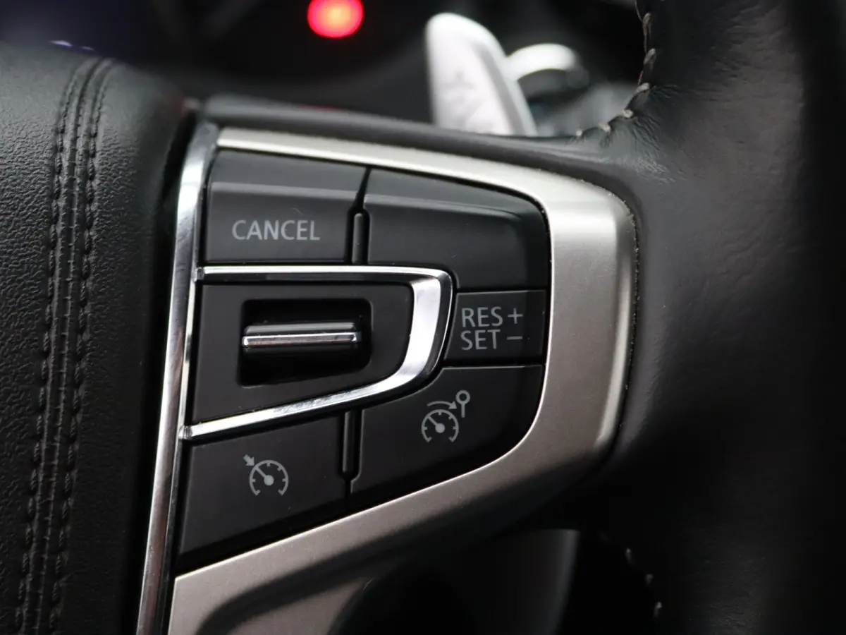 225pk PHEV Intense+ 360° Camera | Cruise | Parkeersens. v+a | Stoel-/stuurverw.