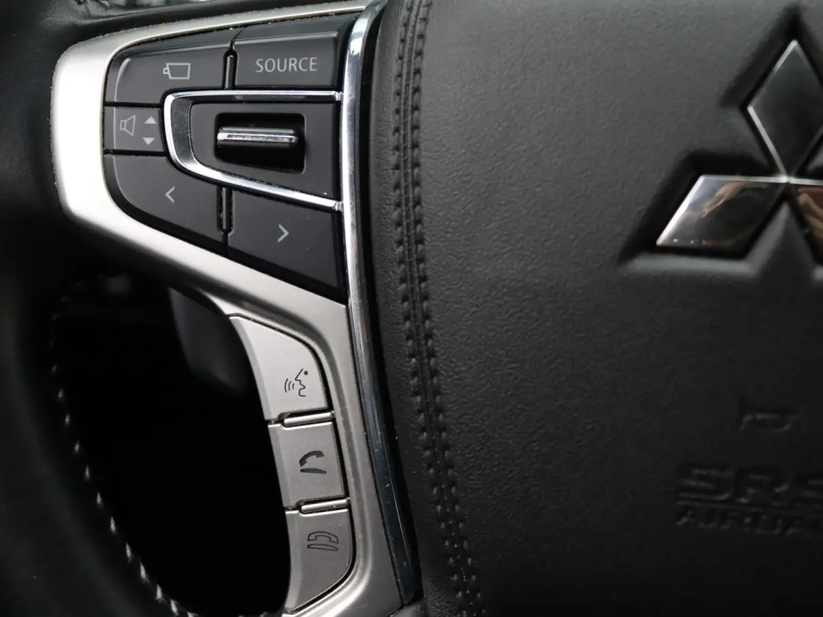 225pk PHEV Intense+ 360° Camera | Cruise | Parkeersens. v+a | Stoel-/stuurverw.
