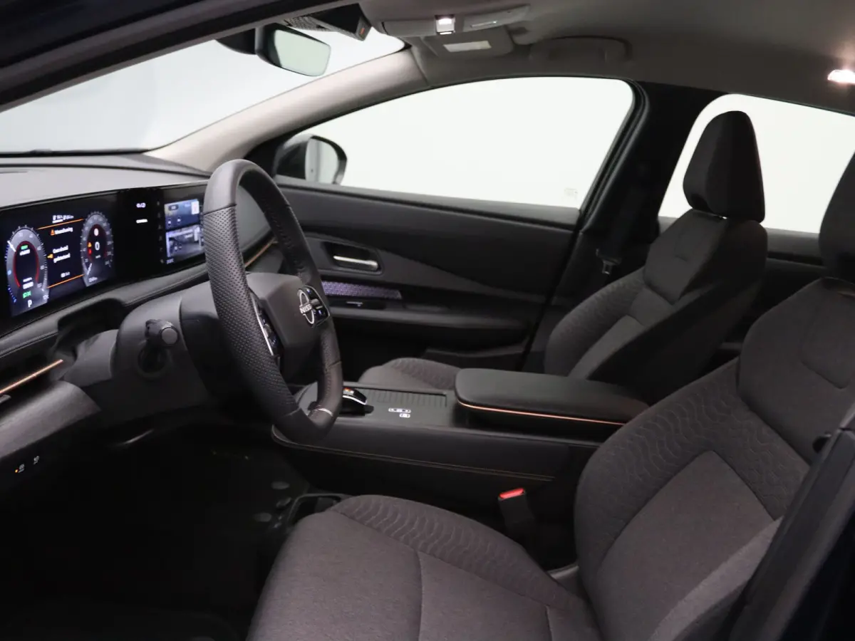 Limited Edition 87 kWh Climate control | Navig | Camera