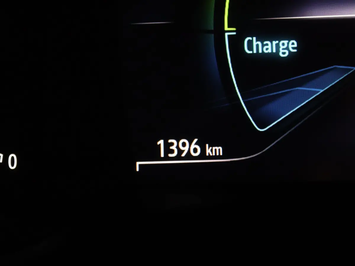 145pk E-Tech full hybrid techno Automaat Cruise | Climate | Carplay | Navi | Parkeersens. achter