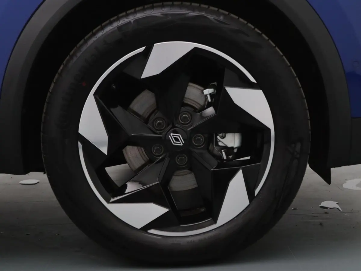 E-Tech full hybrid 145pk techno Cruise control adaptief