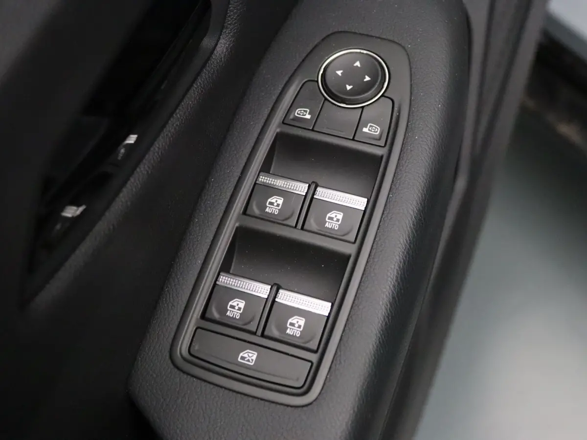 comfort range Evolution 60 kWh Achteruitrijcamera | Navig | Cruise control adaptief