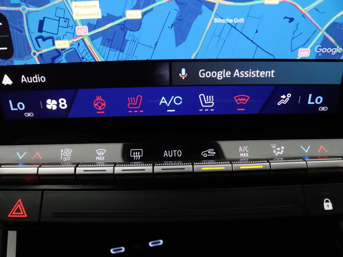 E-Tech full hybrid techno 200pk Camera | Adapt. Cruise | Parkeersens. v+a | Stoel-/stuur-/voorruitverw.