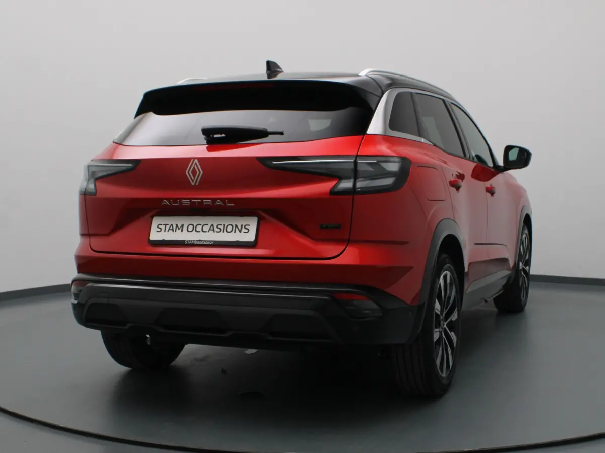 E-Tech full hybrid techno 200pk Camera | Adapt. Cruise | Parkeersens. v+a | Stoel-/stuur-/voorruitverw.