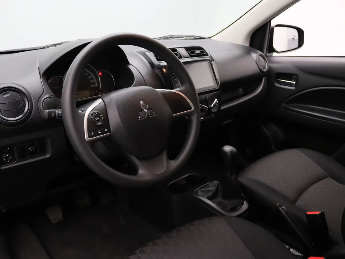 70pk Active Airco | Carplay
