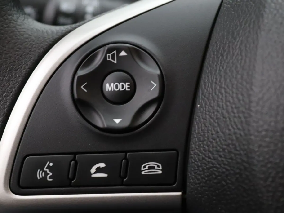 70pk Active Airco | Carplay