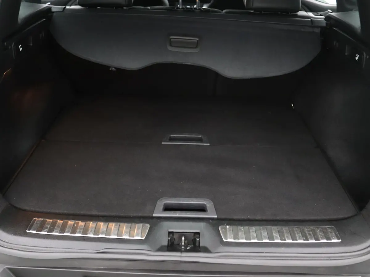 130pk TCe BOSE EDC/Automaat Camera | Cruise | Navi | Parkeersens. v+a | Trekhaak