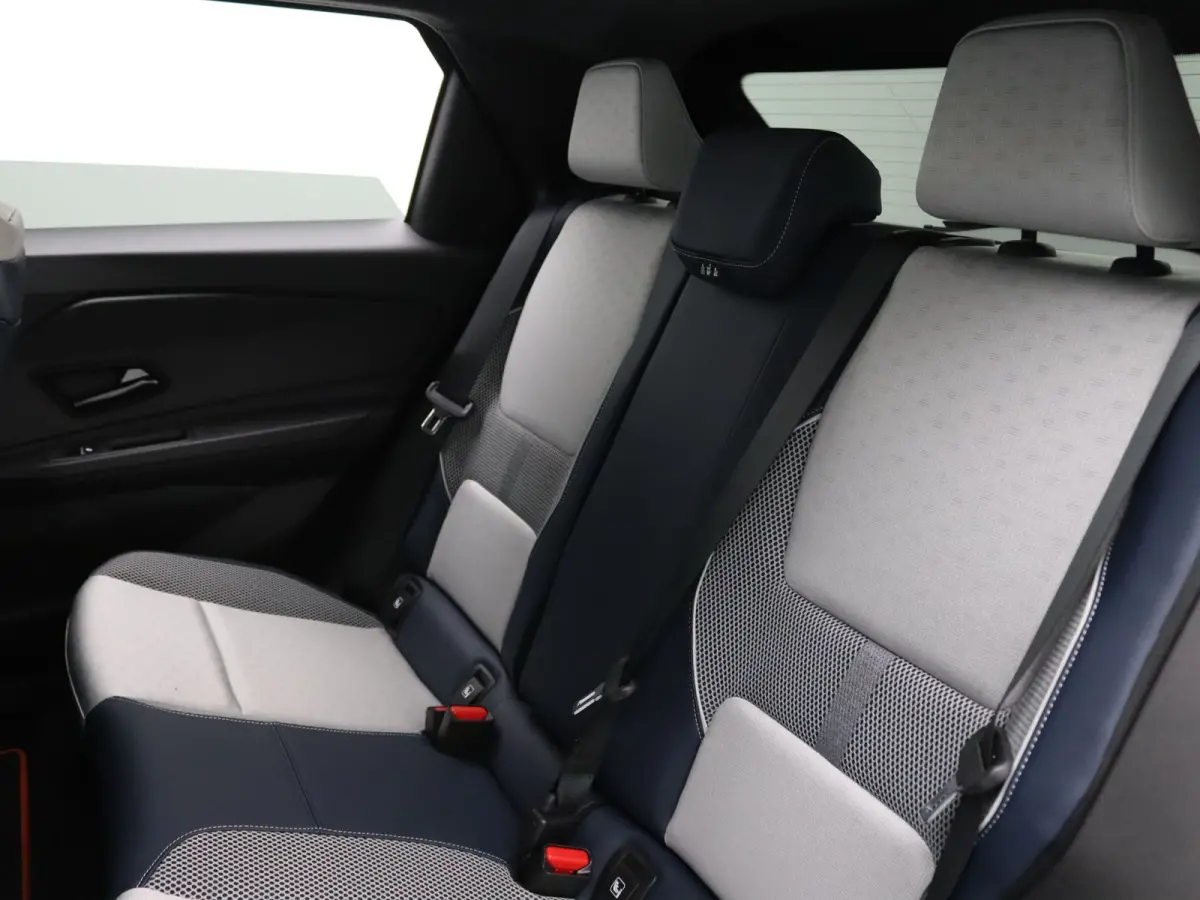 comfort range Roland-Garros 52 kWh Harman Kardon | Camera | Adapt. Cruise | Parkeersens. v+a | Stoel-/stuurverw.