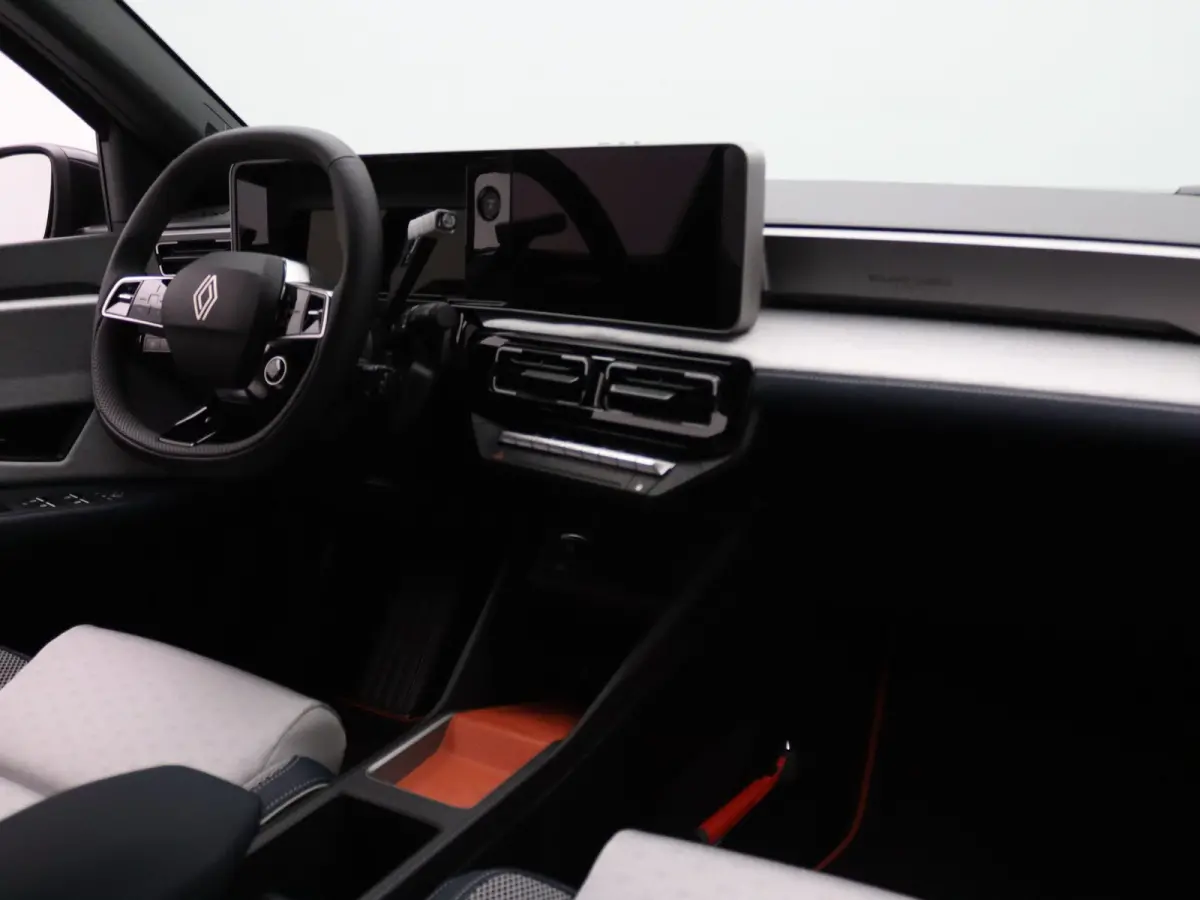 comfort range Roland-Garros 52 kWh Harman Kardon | Camera | Adapt. Cruise | Parkeersens. v+a | Stoel-/stuurverw.