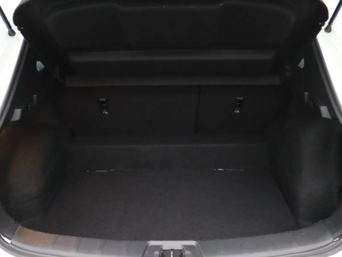 140PK DIG-T Acces Edition Camera | Cruise | Navi