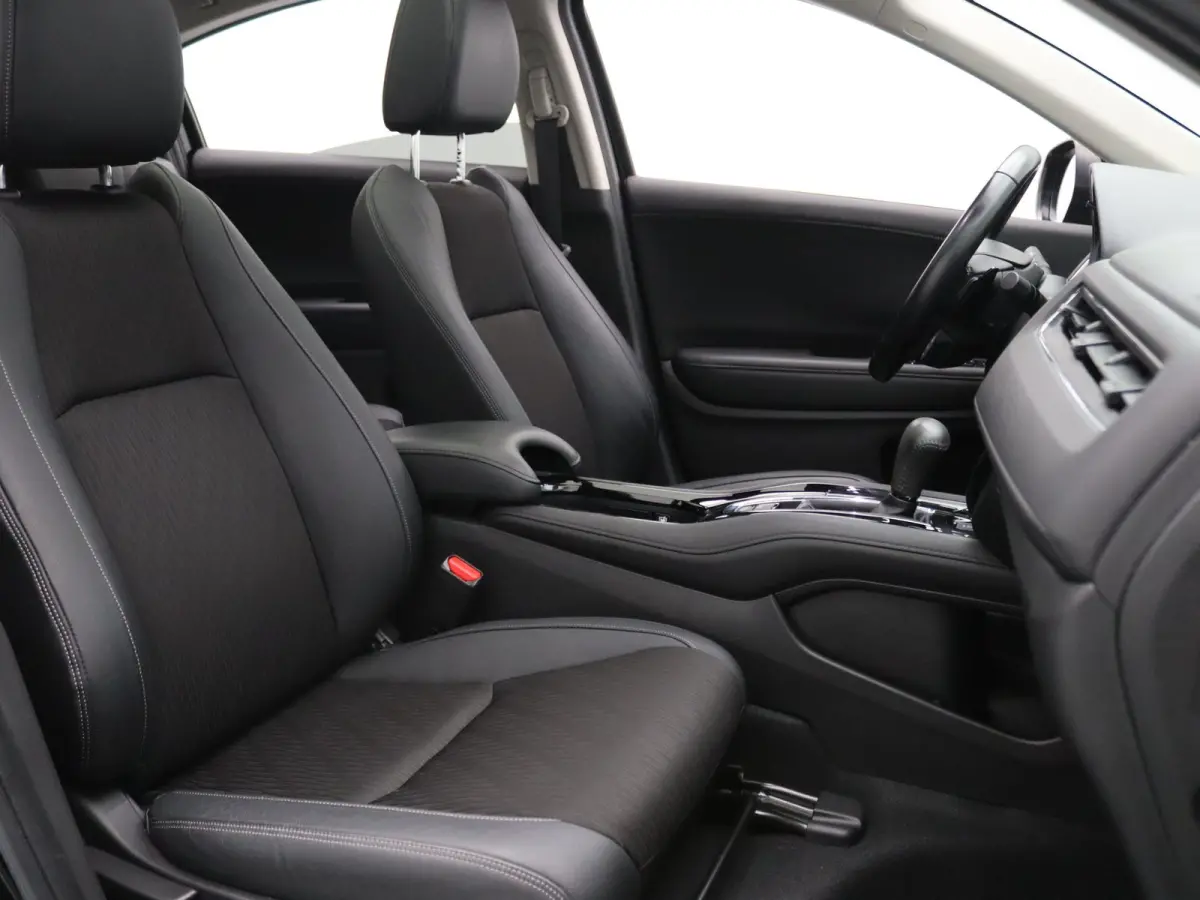 i-VTEC Executive 130pk Camera | Parkeersens. v+a | Stoelverw. | Panoramadak