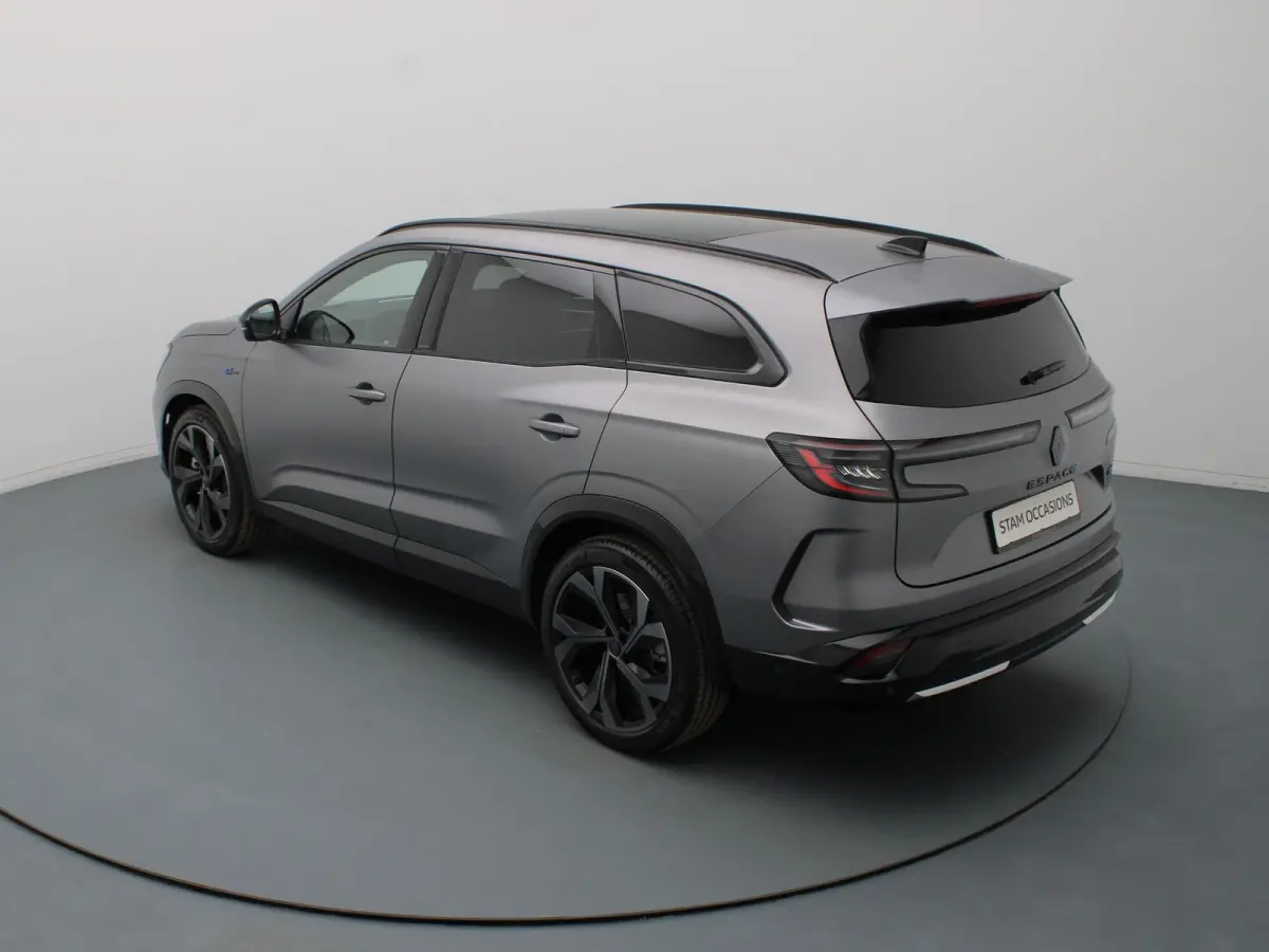 E-Tech Hybrid 200pk esprit Alpine 7p. 360° Camera | Harman Kardon | Head-Up | Adapt. Cruise | Parkeersens. v+a | Stoel-/stuur-/voorruitverw. | Panoramadak