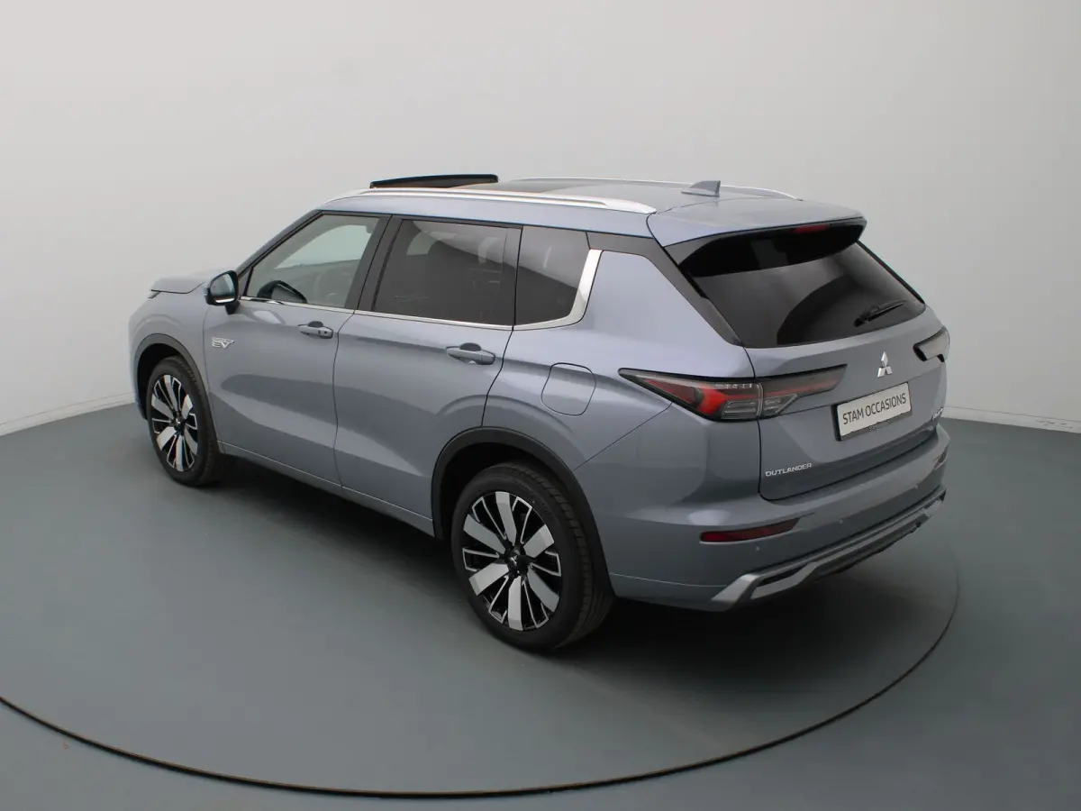 306pk PHEV Instyle Lederen bekleding | Navig | Rondomzicht Camera
