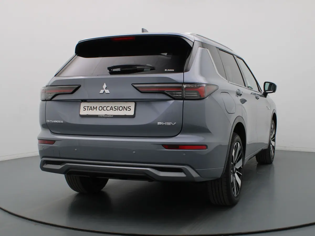 306pk PHEV Instyle Lederen bekleding | Navig | Rondomzicht Camera