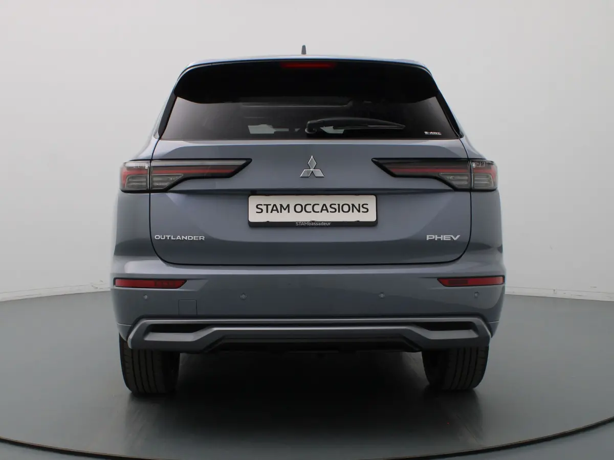306pk PHEV Instyle Lederen bekleding | Navig | Rondomzicht Camera