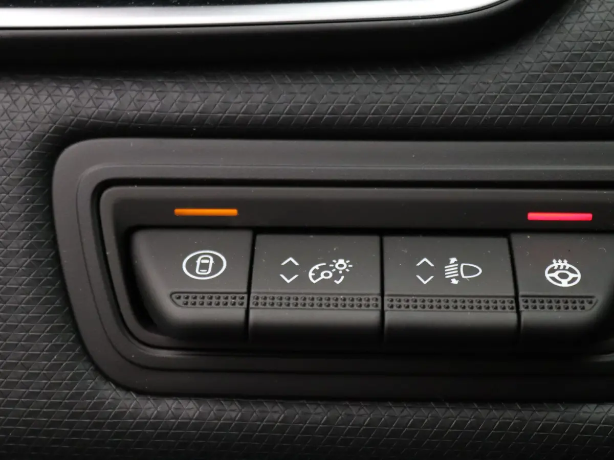145pk HEV Intense+ Automaat Camera | Adapt. Cruise | Parkeersens. v+a | Stoel-/stuurverw.