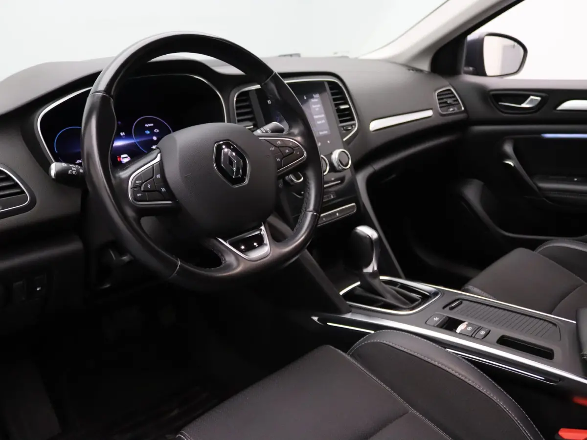 Estate Plug-In Hybrid 160pk Techno Automaat Camera | Cruise | Navi | Parkeersens. v+a | Stoel-/stuurverw.