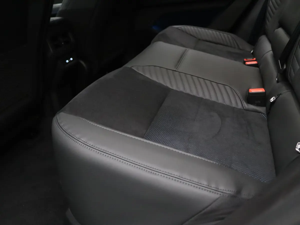 E-Tech full hybrid esprit Alpine 200pk Harman Kardon | Head-Up | Stoel-/stuur-/voorruitverw. | Panoramadak .