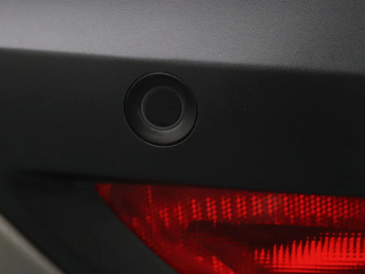 E-Tech Hybrid 145pk Intens Camera | Adapt. Cruise | Navi | Parkeersens. v+a