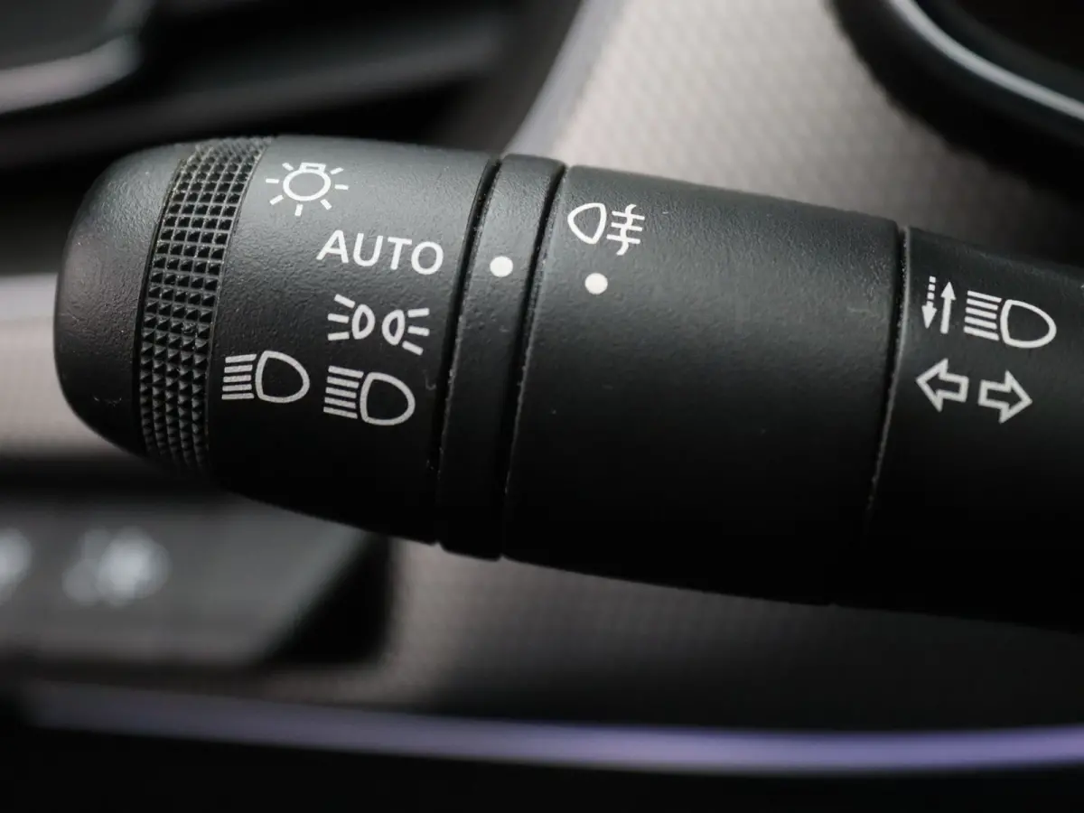 E-Tech Hybrid 145pk Intens Camera | Adapt. Cruise | Navi | Parkeersens. v+a