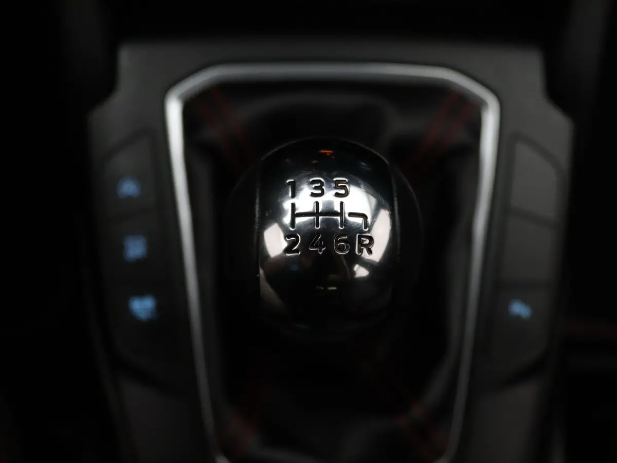 EcoBoost Hybrid ST Line X Business 155pk Camera | Cruise | Parkeersens. v+a | Stoel-/stuur-/voorruitverw.