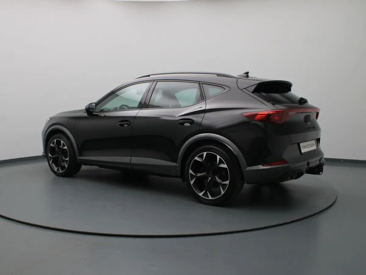e-Hybrid Performance 245pk Camera | Adapt. Cruise | Parkeersens. v+a | Stoel-/stuurverw. | Trekhaak elektrisch.