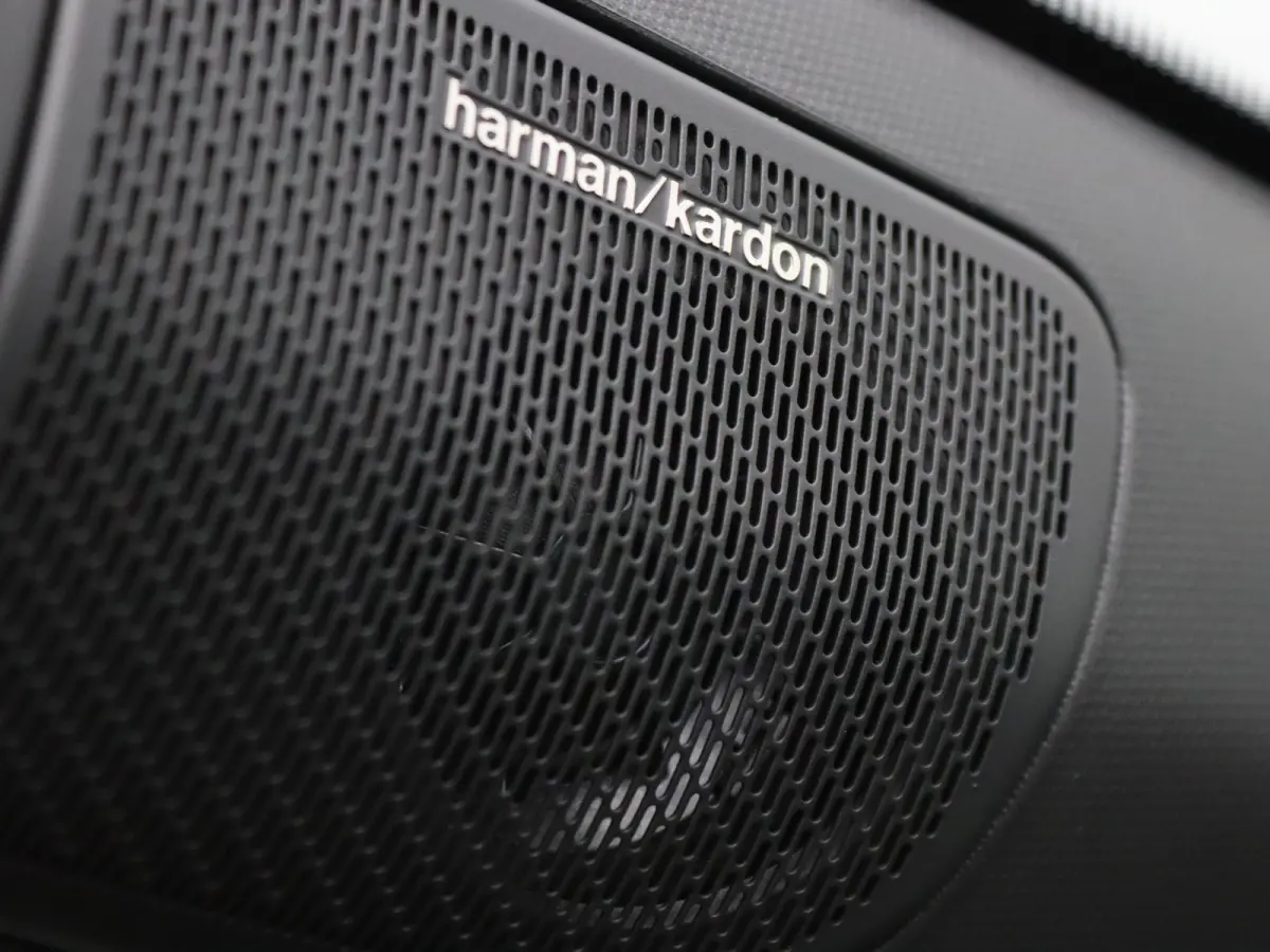 HEV AT Instyle 160pk Harman Kardon | 360° Camera | Stoel-/stuur-/voorruitverw. | Panoramadak