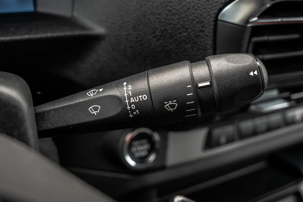 2.0 BlueHDi | 145 PK | AUT | Vitrual display | Camera | Carplay | Cruise | Airco | 3-Zits