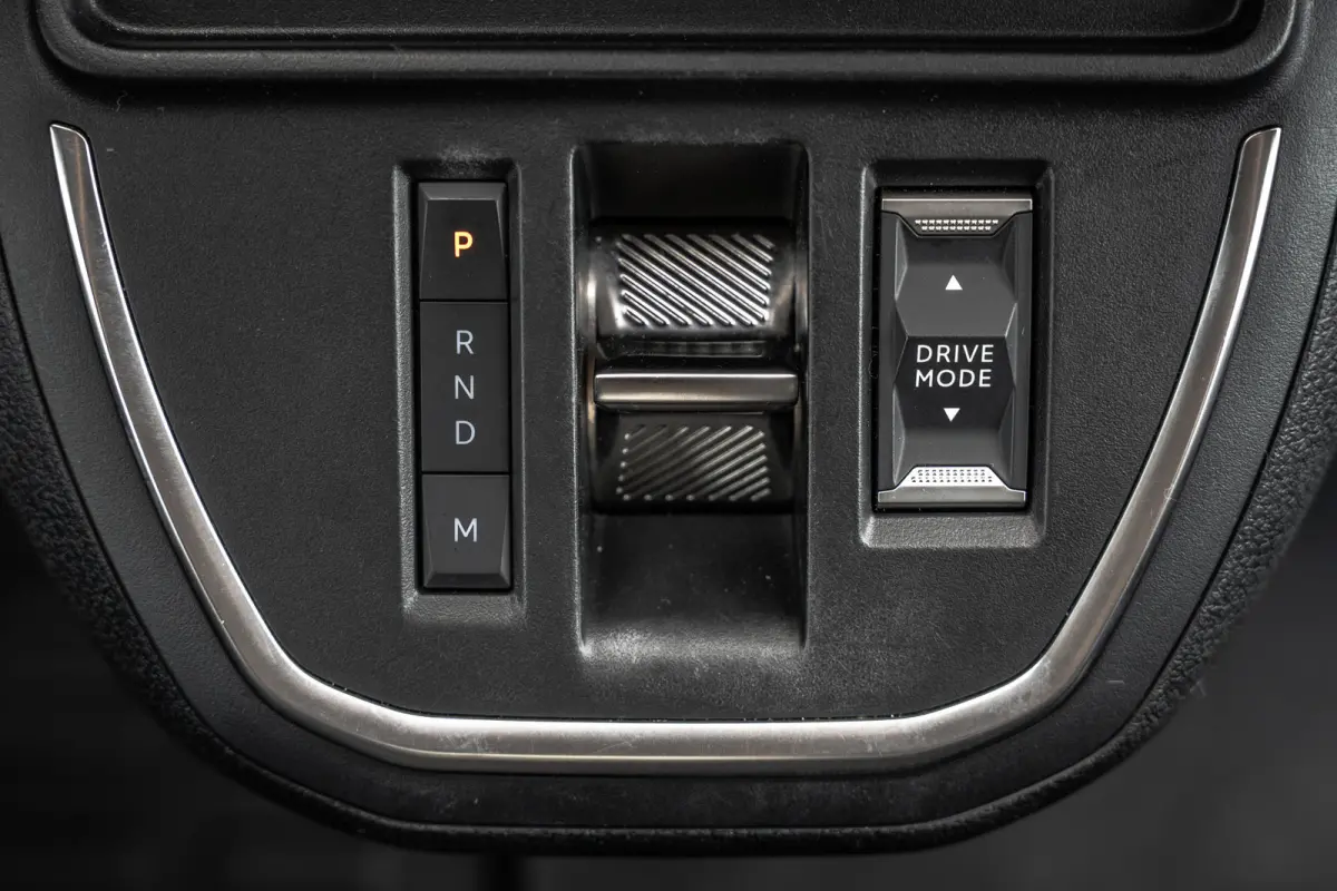 2.0 BlueHDi | 145 PK | AUT | Vitrual display | Camera | Carplay | Cruise | Airco | 3-Zits