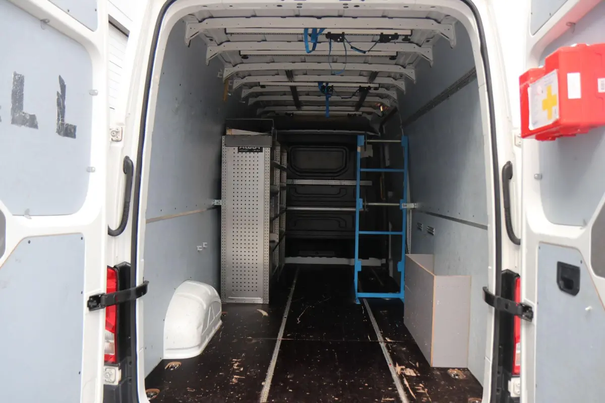 35 2.0 TDI 140pk L4H3 Highline EURO VI | App Connect | Trekhaak | Cruise Control | Dodehoeksensor | 360 Camera | ErgoComfort Stoel