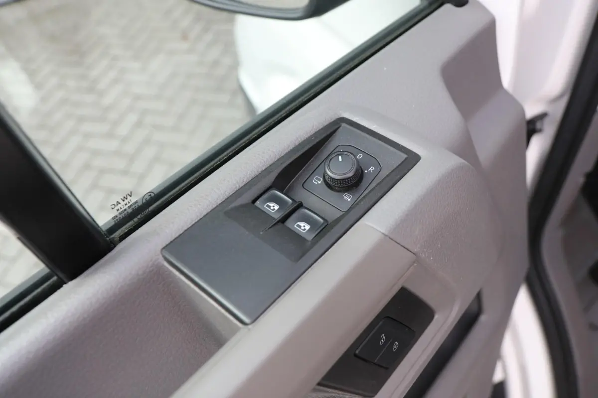 35 2.0 TDI 140pk L4H3 Highline EURO VI | App Connect | Trekhaak | Cruise Control | Dodehoeksensor | 360 Camera | ErgoComfort Stoel