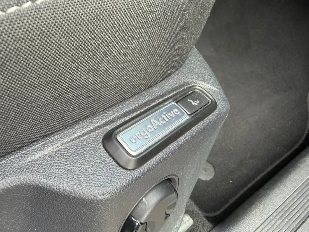 1.4 TSI eHybrid ACC V-Cockpit IQ-Light Stoelmassage Carplay Android