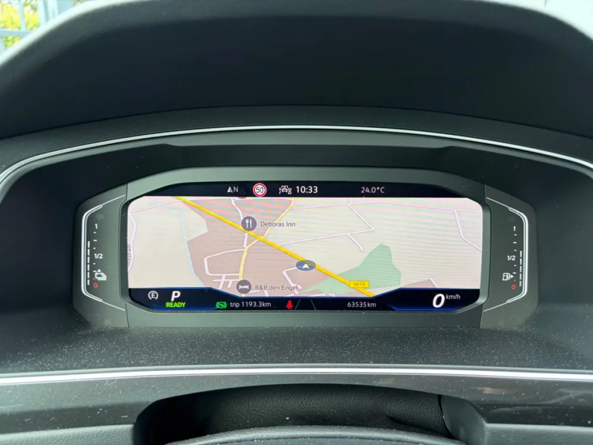 1.4 TSI eHybrid ACC V-Cockpit IQ-Light Stoelmassage Carplay Android
