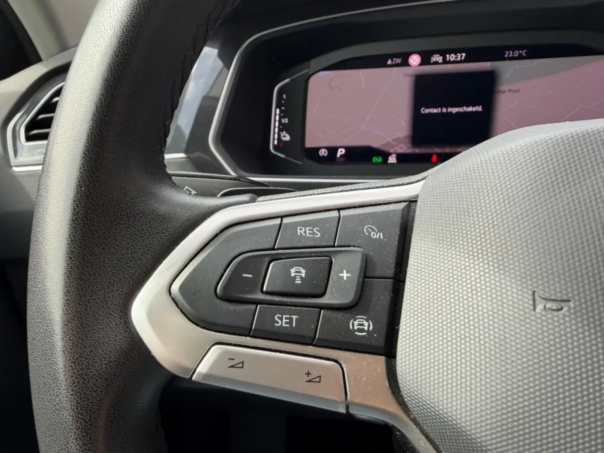 1.4 TSI eHybrid ACC V-Cockpit IQ-Light Stoelmassage Carplay Android