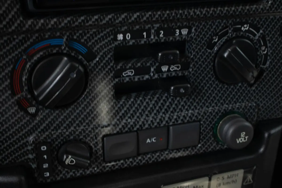 2.2 D HT 110" E|Camera|Grijs kent|Airco|